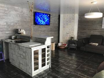 Фото номера Дом с 2 спальнями Дома для отпуска Husky House г. Kladkovka 11